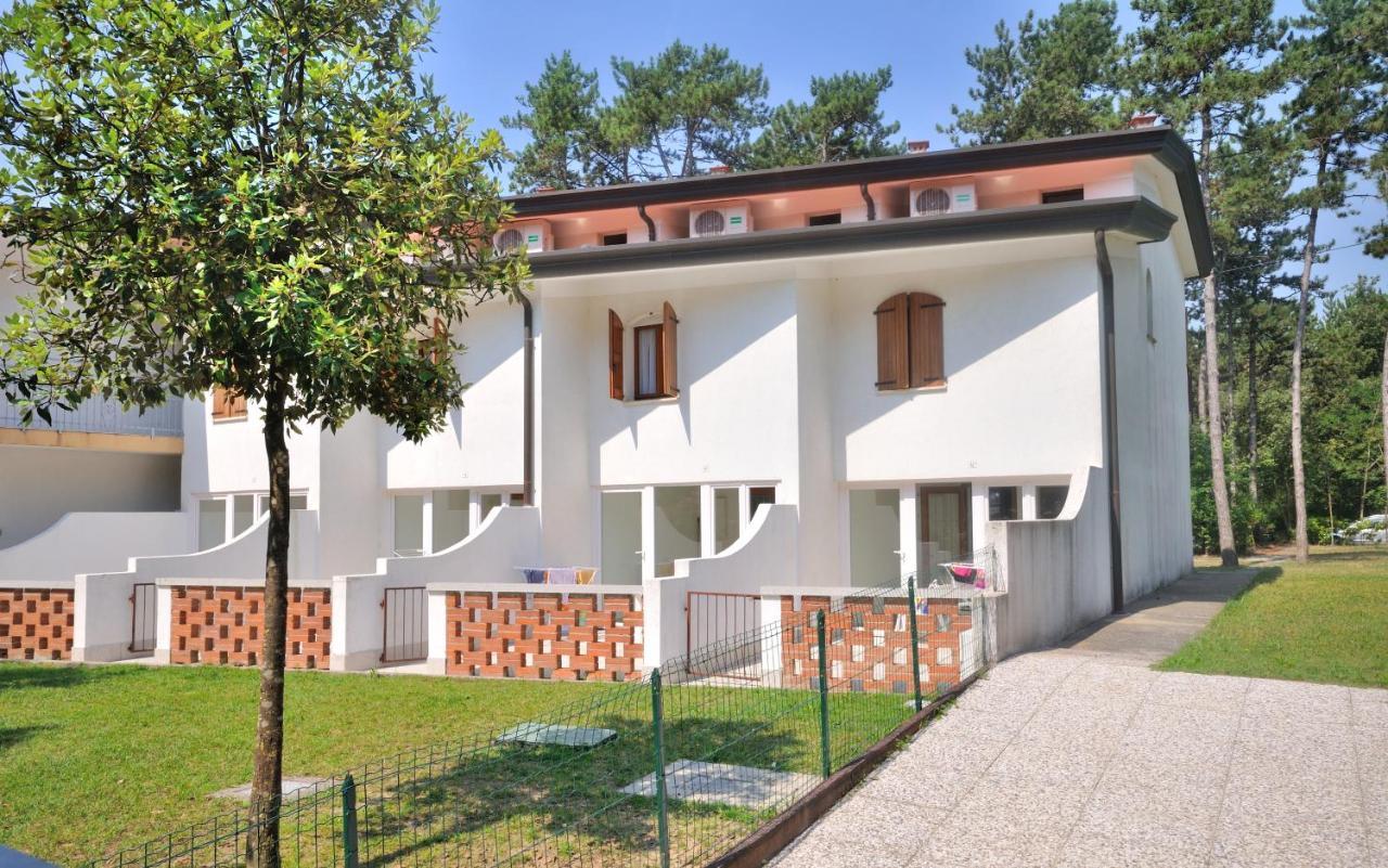 Villaggio Delfino Bibione Buitenkant foto