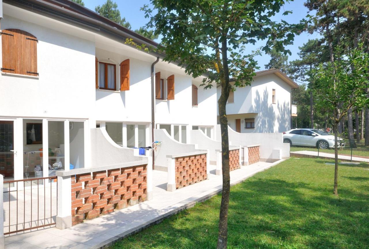 Villaggio Delfino Bibione Buitenkant foto