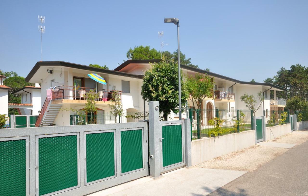 Villaggio Delfino Bibione Buitenkant foto